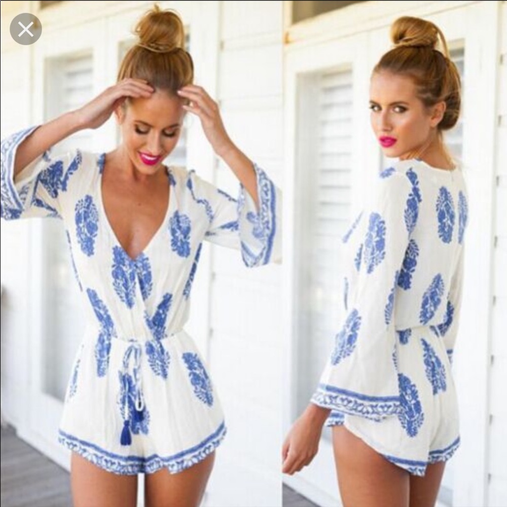 NWT Persun boho white blue floral romper small